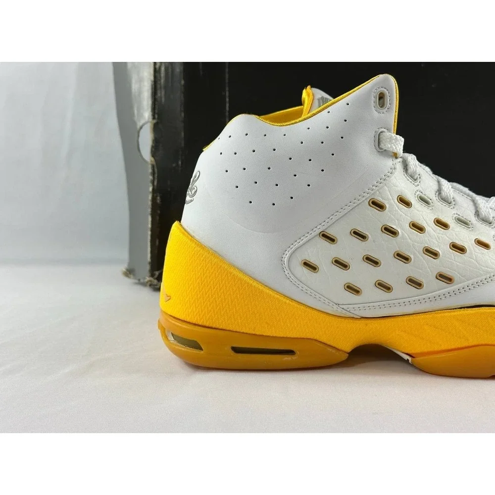 Nike Air Jordan Melo 5.5 'White Varsity Maize' 2005 Men's 311813-103 Size 12
